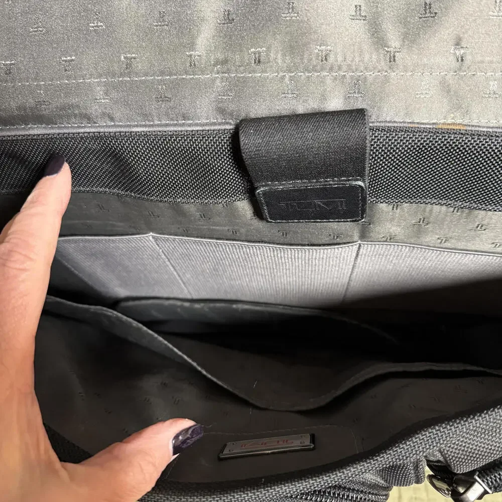 Tumi alpha tech